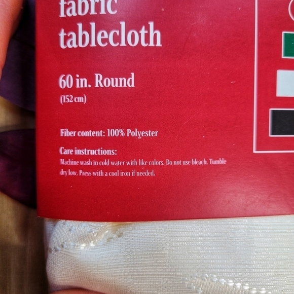 Red or Ivory Poinsettia 60" Round Tablecloths - Picture 4 of 11